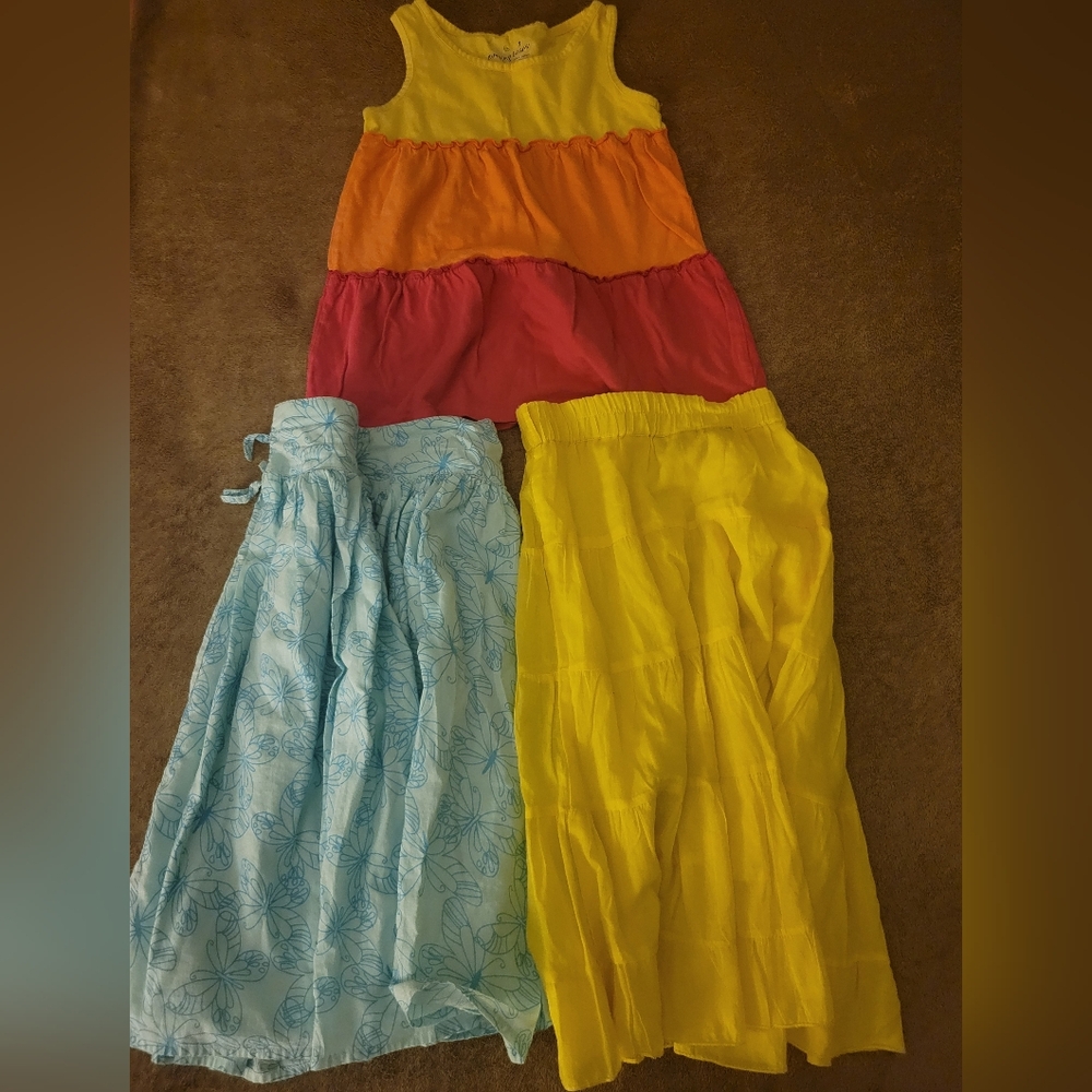 Girl's 3 Pc Bundle, 1 Shirt And 2 Skirts